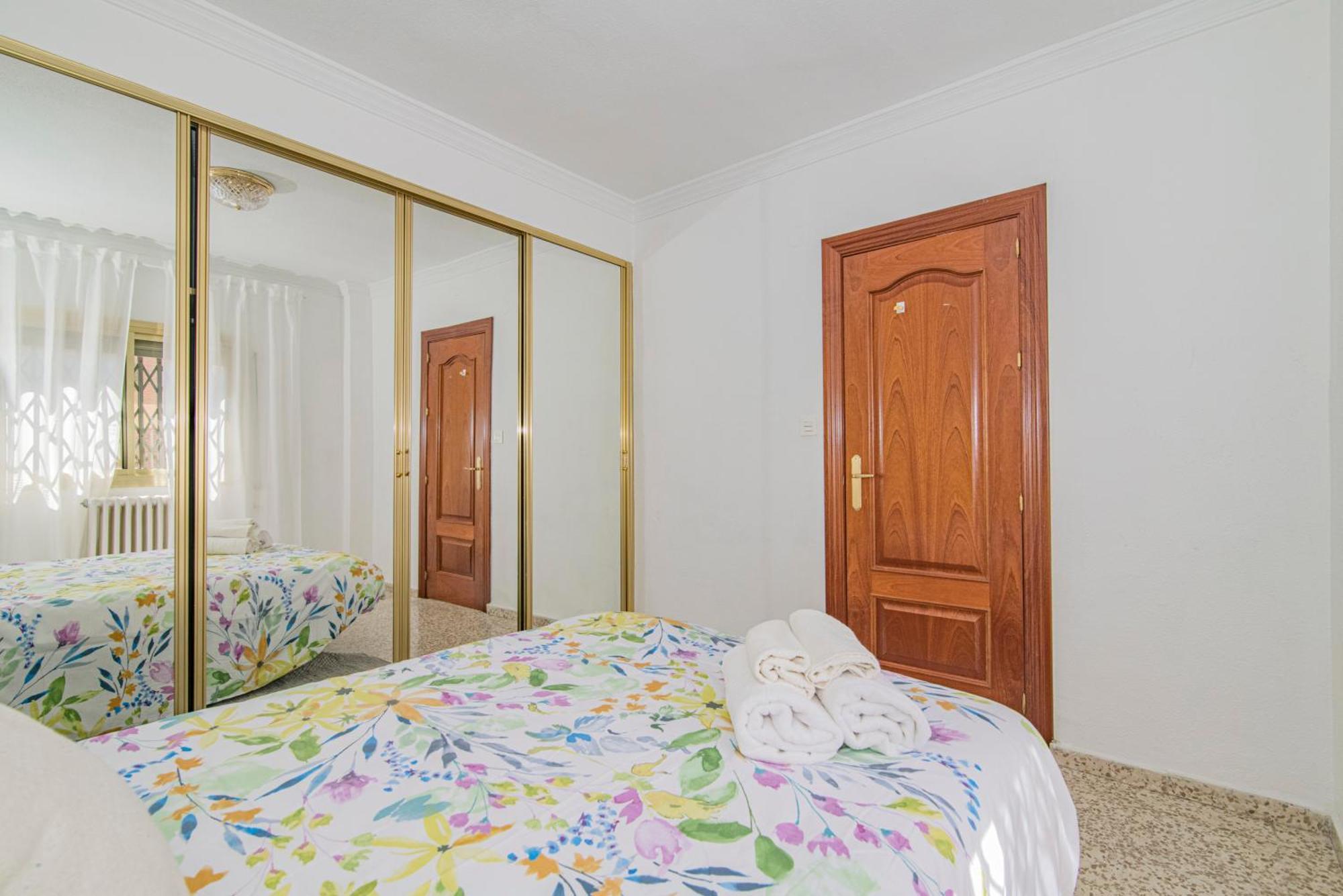 Appartamento Avenida Del Sur Retreat Con Terraza Granada Esterno foto